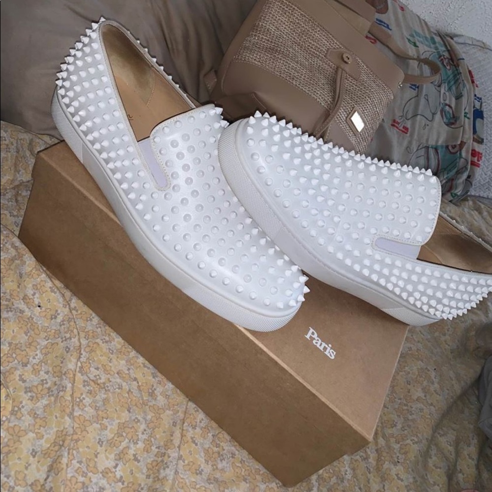 Red bottoms size 11